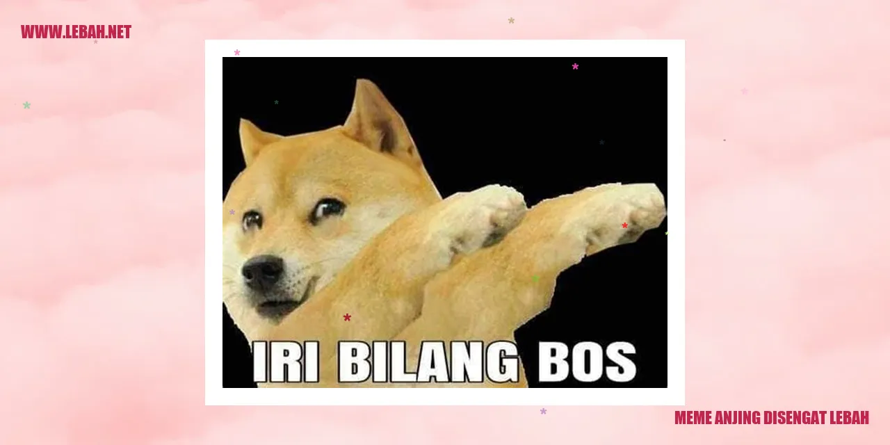 Meme Anjing Disengat Lebah